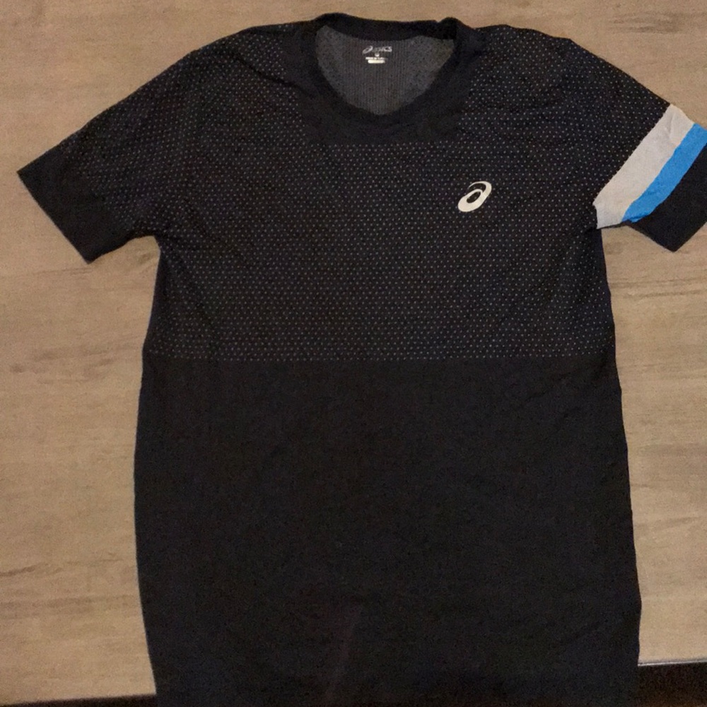 ASICS motion dry sport top